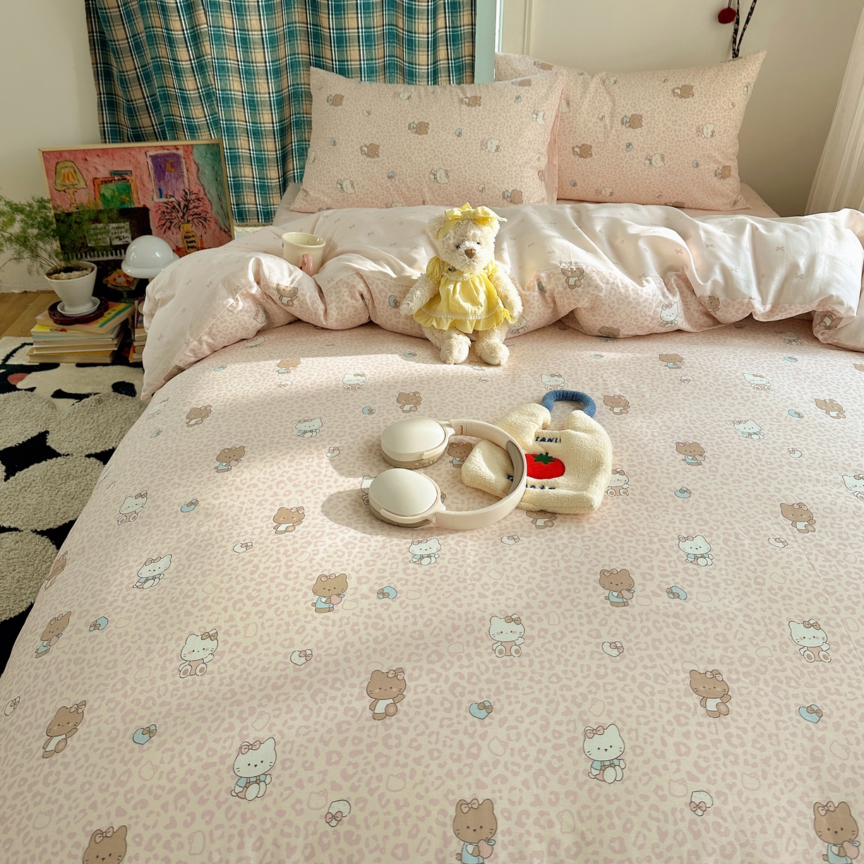 91家纺网 家纺一手货源 找家纺 瑞莱 2026春季新款全棉纯棉印花小清新萌趣系列四件套 KT猫