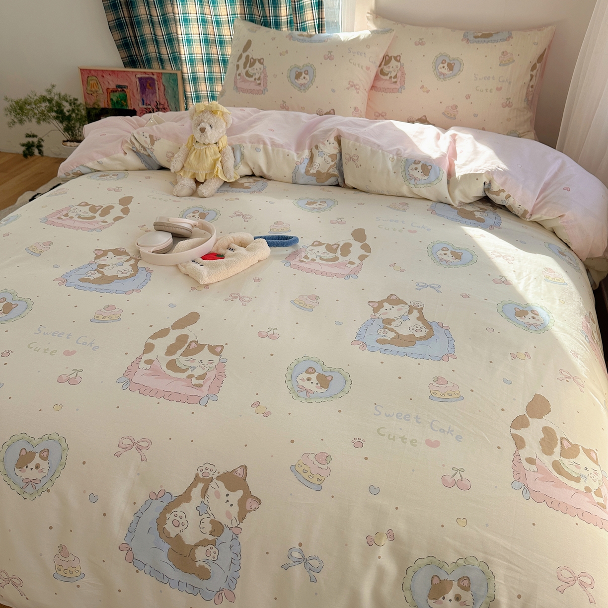 91家纺网 家纺一手货源 找家纺 瑞莱 2026春季新款全棉纯棉印花小清新萌趣系列四件套 可爱猫咪