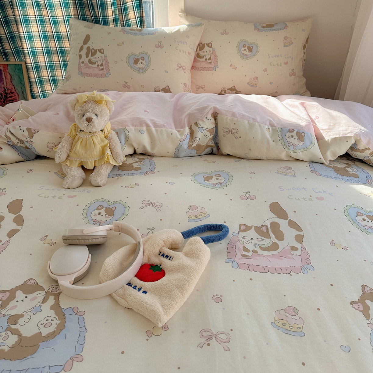 91家纺网 家纺一手货源 找家纺 瑞莱 2026春季新款全棉纯棉印花小清新萌趣系列四件套 可爱猫咪