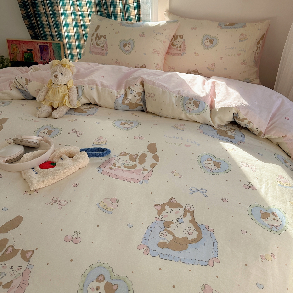 91家纺网 家纺一手货源 找家纺 瑞莱 2026春季新款全棉纯棉印花小清新萌趣系列四件套 可爱猫咪