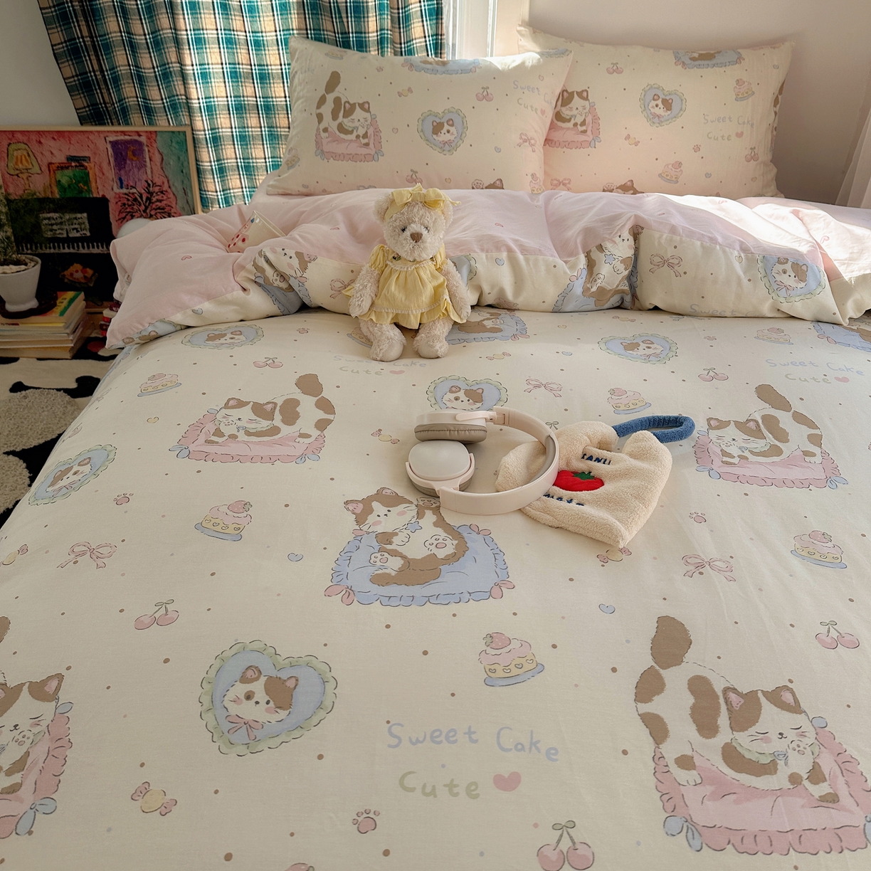 91家纺网 家纺一手货源 找家纺 瑞莱 2026春季新款全棉纯棉印花小清新萌趣系列四件套 可爱猫咪