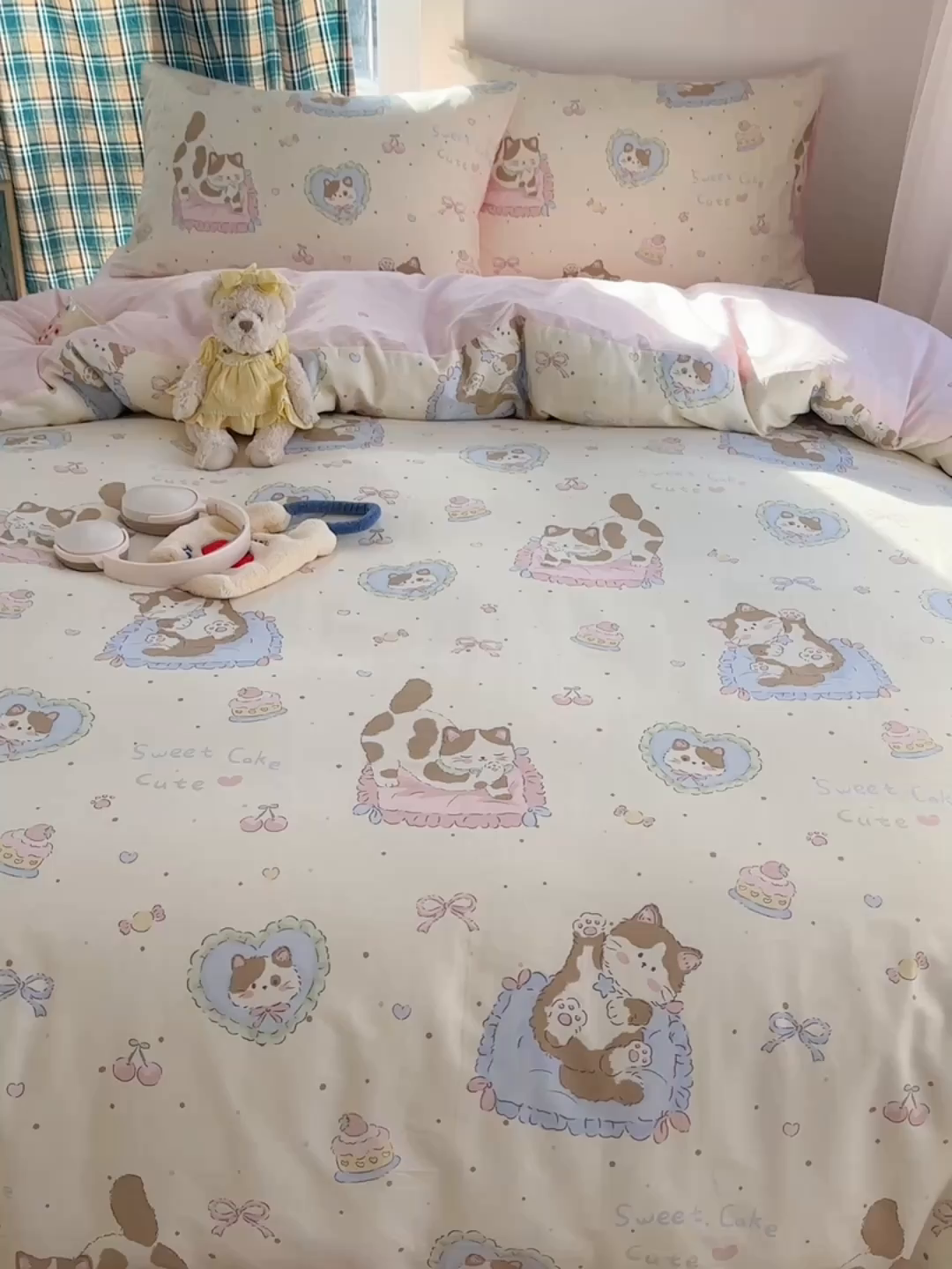 91家纺网 家纺一手货源 找家纺 瑞莱 2026春季新款全棉纯棉印花小清新萌趣系列四件套 可爱猫咪