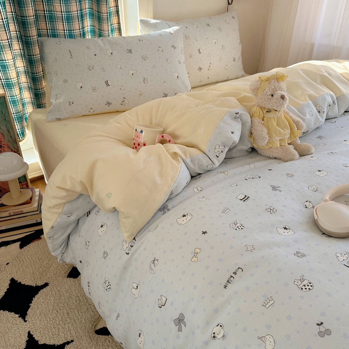 91家纺网 家纺一手货源 找家纺 瑞莱 2026春季新款全棉纯棉印花小清新萌趣系列四件套 路灯影院