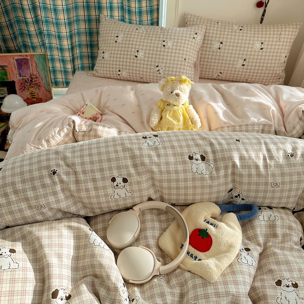 91家纺网 家纺一手货源 找家纺 瑞莱 2026春季新款全棉纯棉印花小清新萌趣系列四件套 莓果小萌