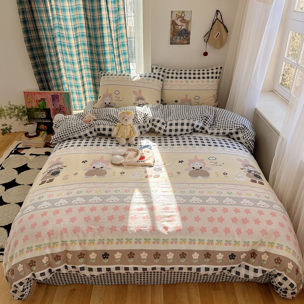 91家纺网 家纺一手货源 找家纺 瑞莱 2026春季新款全棉纯棉印花小清新萌趣系列四件套 甜梦日记