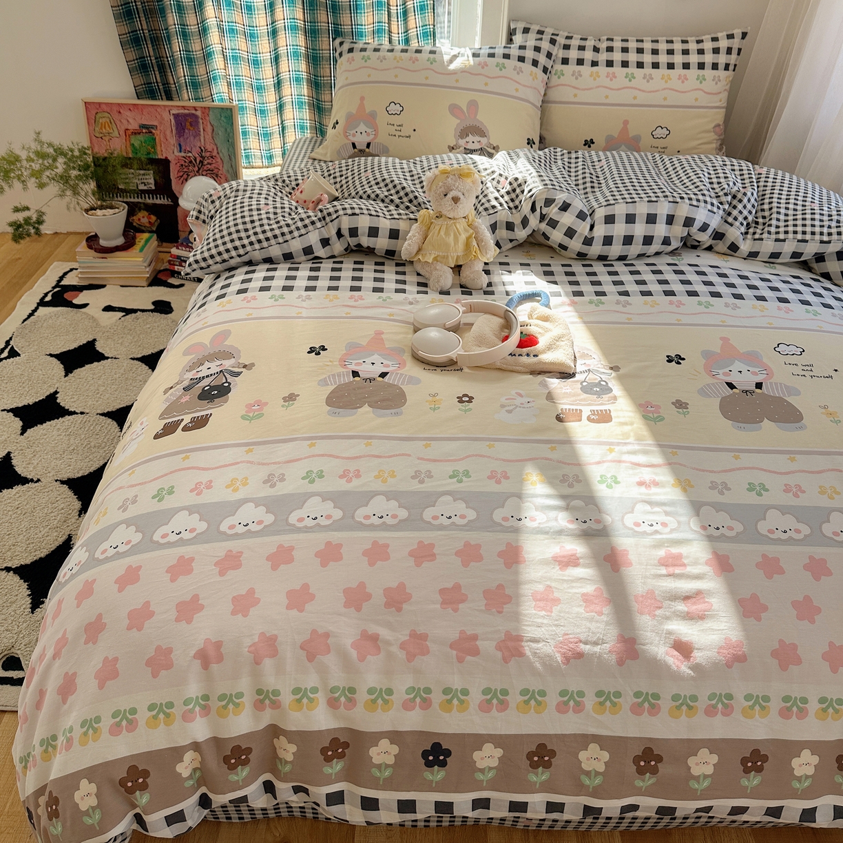 91家纺网 家纺一手货源 找家纺 瑞莱 2026春季新款全棉纯棉印花小清新萌趣系列四件套 甜梦日记