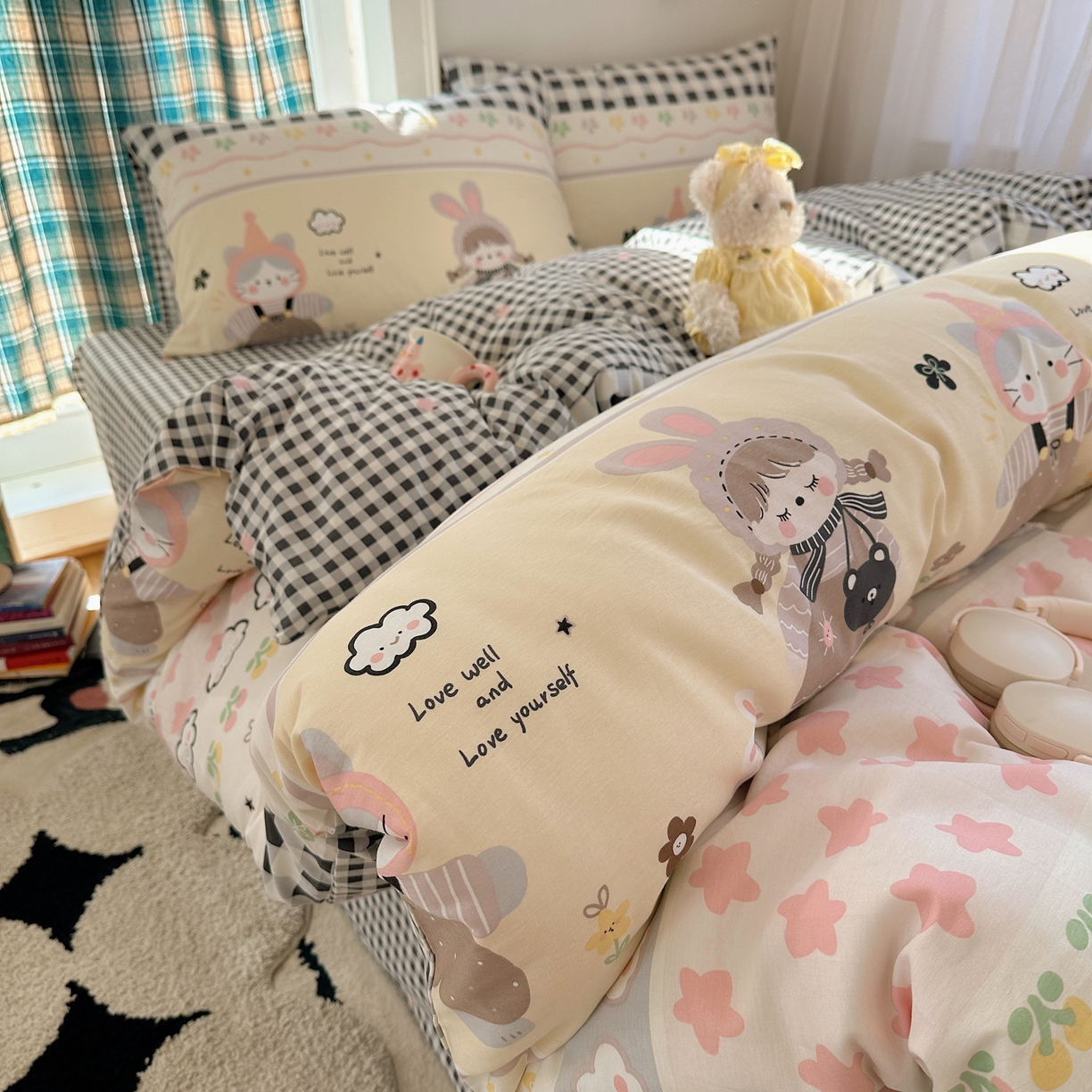 91家纺网 家纺一手货源 找家纺 瑞莱 2026春季新款全棉纯棉印花小清新萌趣系列四件套 甜梦日记