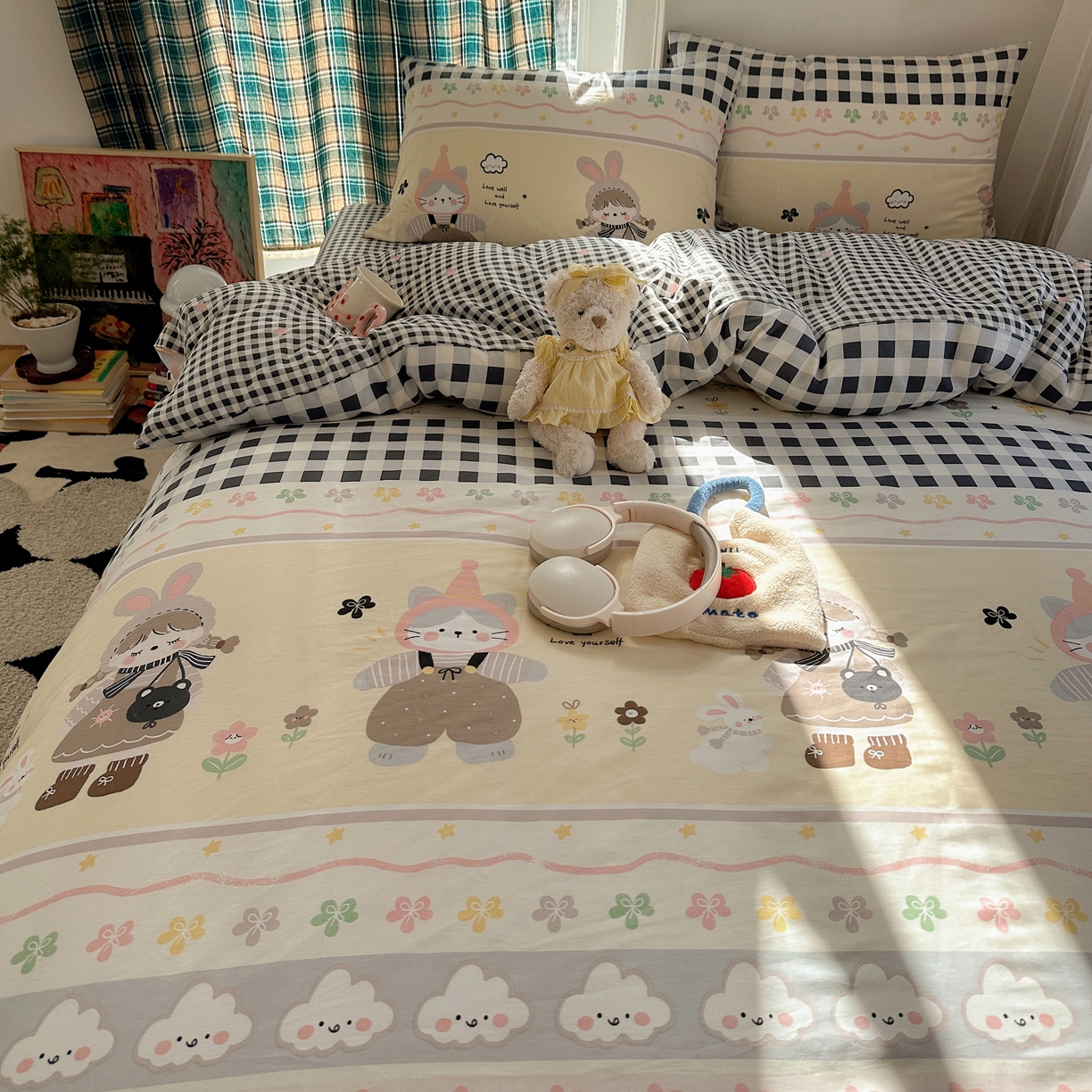 91家纺网 家纺一手货源 找家纺 瑞莱 2026春季新款全棉纯棉印花小清新萌趣系列四件套 甜梦日记