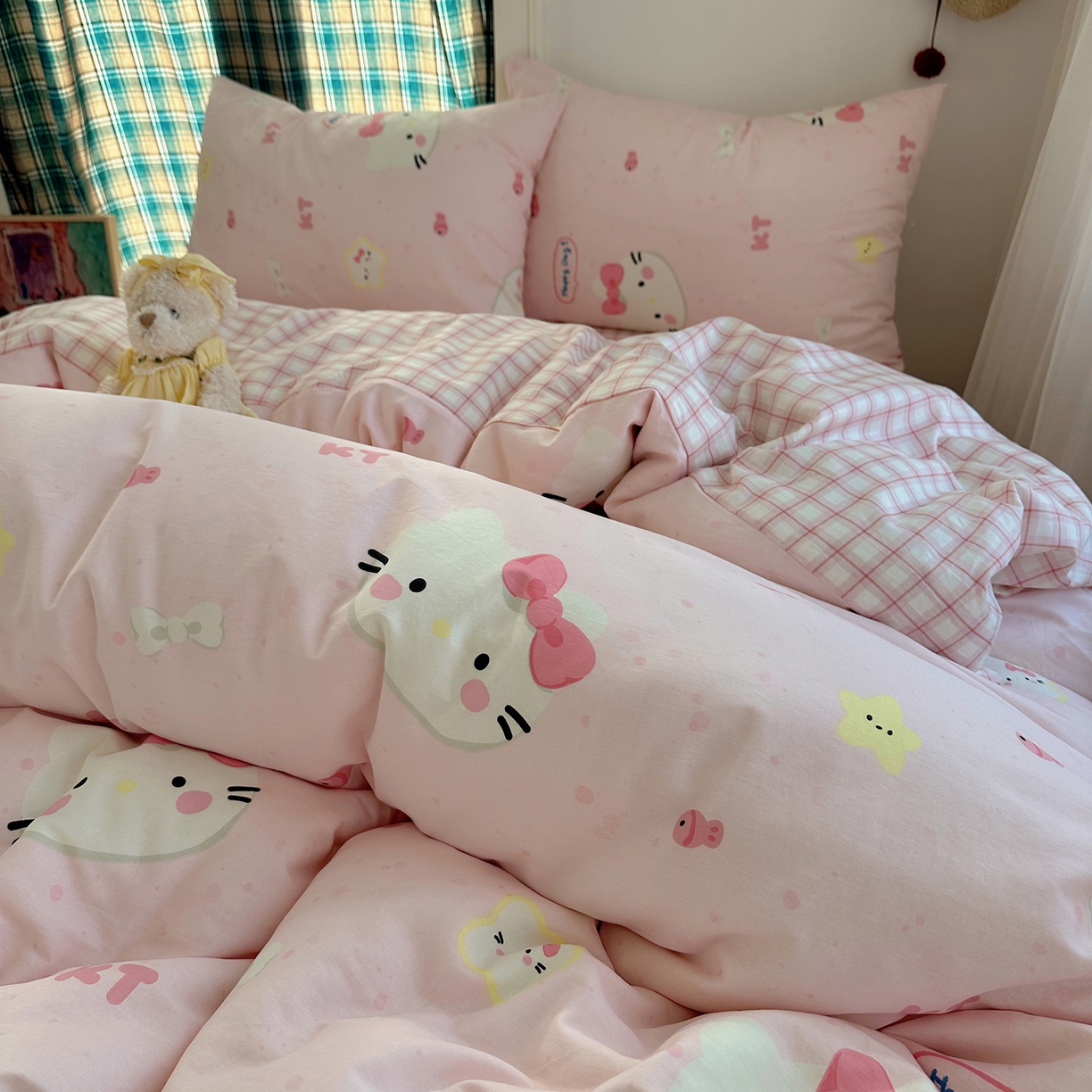 91家纺网 家纺一手货源 找家纺 瑞莱 2026春季新款全棉纯棉印花小清新萌趣系列四件套 甜心KT