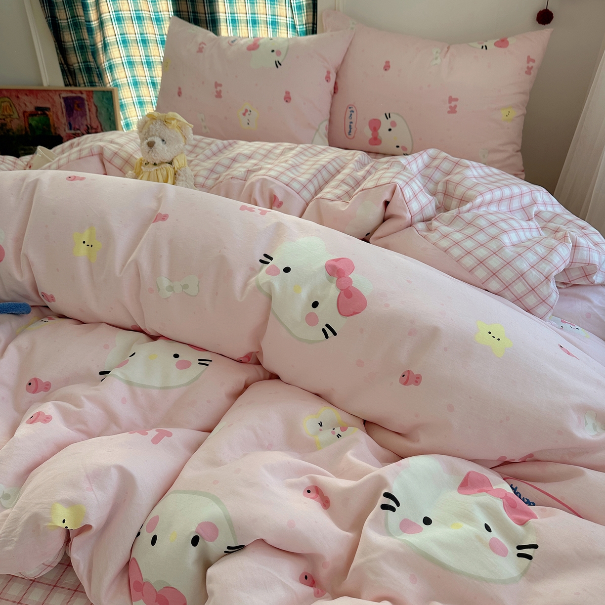 91家纺网 家纺一手货源 找家纺 瑞莱 2026春季新款全棉纯棉印花小清新萌趣系列四件套 甜心KT