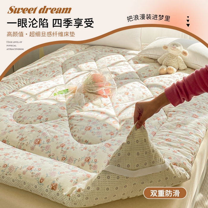91家纺网 家纺一手货源 找家纺 缦卡琳家纺 2025新款水洗棉纤维羽丝棉床垫 玫瑰花语