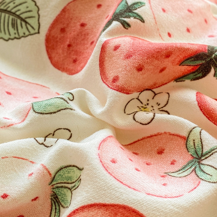 91家纺网 家纺一手货源 找家纺 缦卡琳家纺 2025新款水洗棉纤维羽丝棉床垫 草莓酪