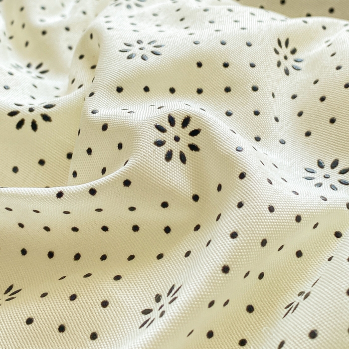 91家纺网 家纺一手货源 找家纺 缦卡琳家纺 2025新款水洗棉纤维羽丝棉床垫 萌宠乐园