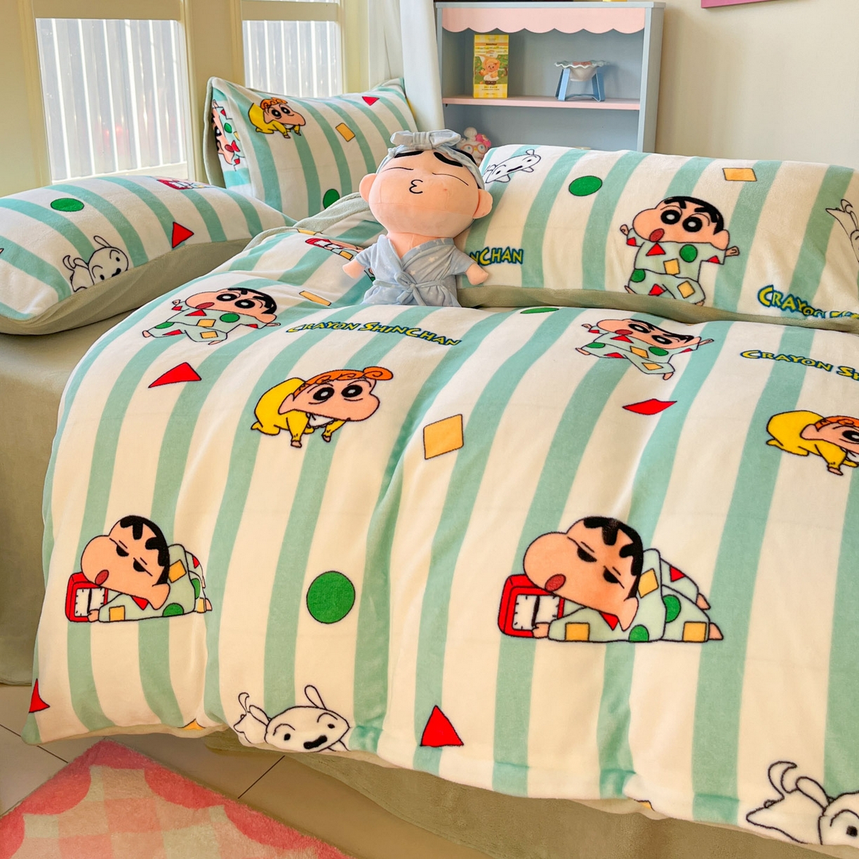 91家纺网 家纺一手货源 找家纺 桃子家居 2026新款A类蜡笔小新正版授权卡通加厚高克重牛奶绒系列四件套 绒-贪睡小新