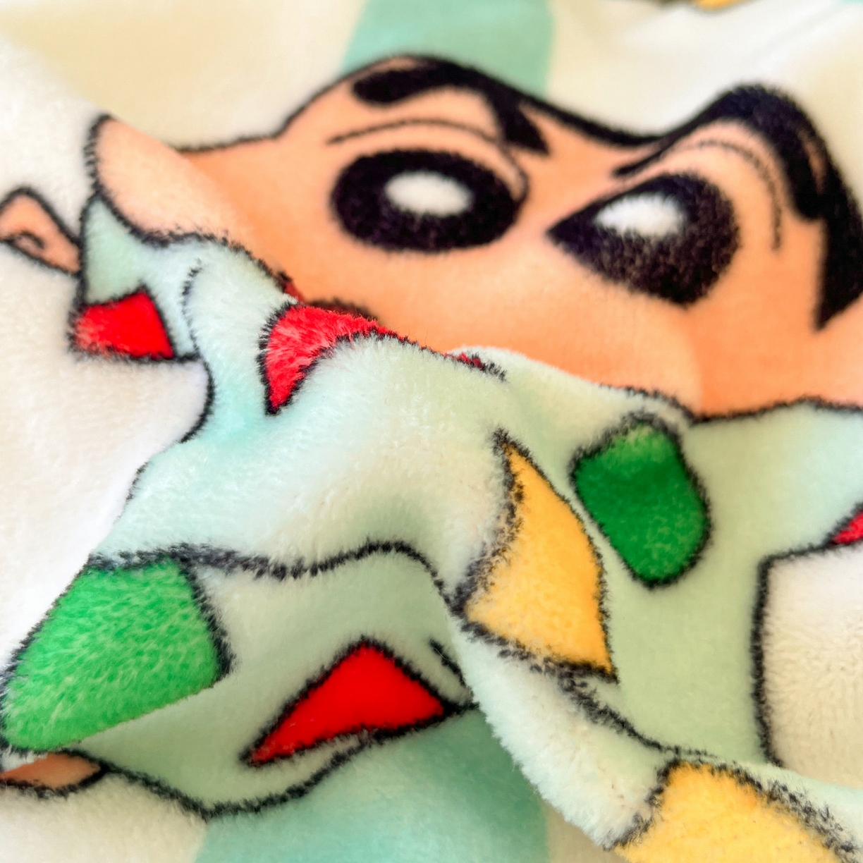 91家纺网 家纺一手货源 找家纺 桃子家居 2026新款A类蜡笔小新正版授权卡通加厚高克重牛奶绒系列四件套 绒-贪睡小新