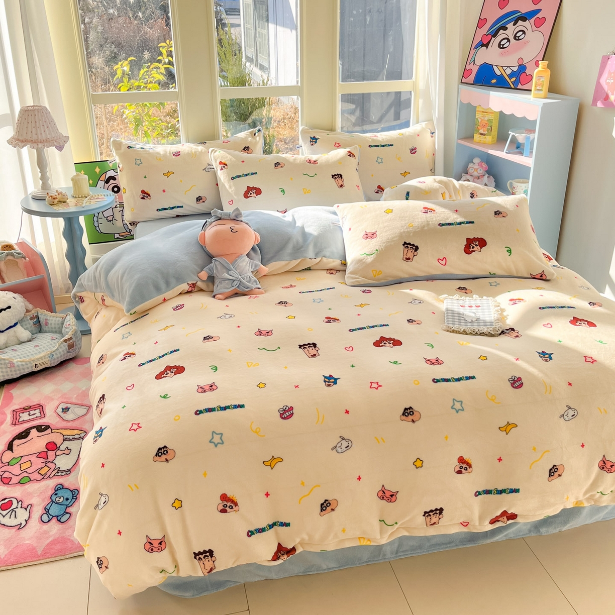 91家纺网 家纺一手货源 找家纺 桃子家居 2026新款A类蜡笔小新正版授权卡通加厚高克重牛奶绒系列四件套 绒-幸福小新