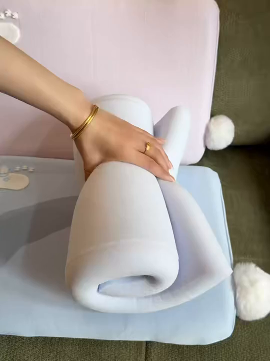 91家纺网 家纺一手货源 找家纺 （总）兜米家居 2026新款酒店同款深睡儿童枕头3-12岁枕头枕芯吸湿透气颈椎枕