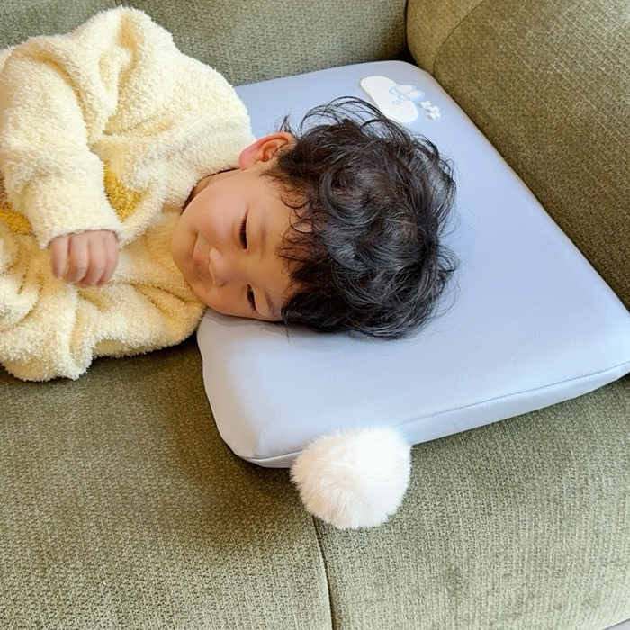 91家纺网 家纺一手货源 找家纺 兜米家居 2026新款酒店同款深睡儿童枕头3-12岁枕头枕芯吸湿透气颈椎枕 蓝色