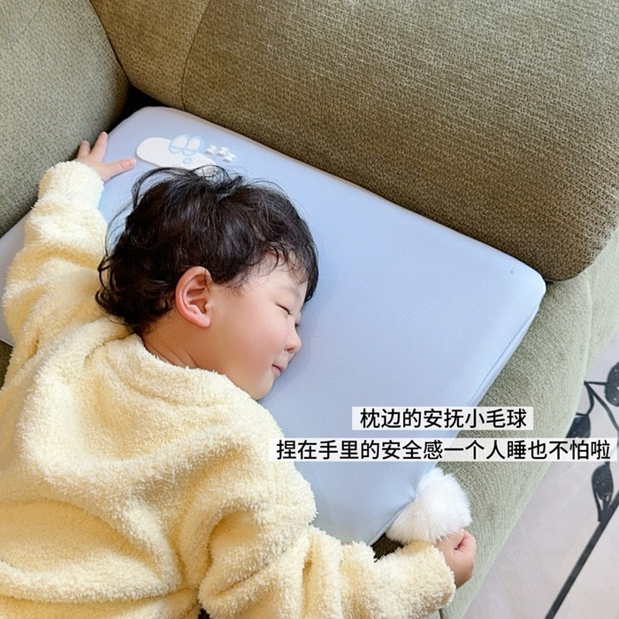 91家纺网 家纺一手货源 找家纺 兜米家居 2026新款酒店同款深睡儿童枕头3-12岁枕头枕芯吸湿透气颈椎枕 蓝色
