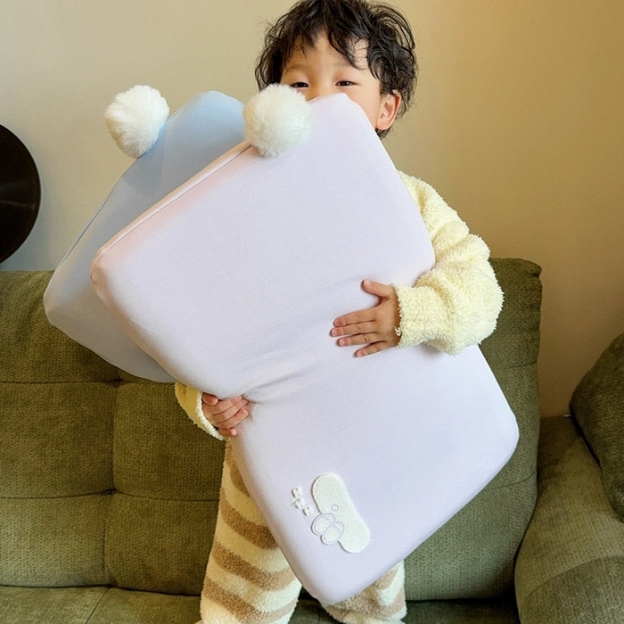 91家纺网 家纺一手货源 找家纺 兜米家居 2026新款酒店同款深睡儿童枕头3-12岁枕头枕芯吸湿透气颈椎枕 蓝色