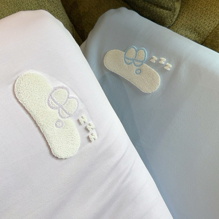 91家纺网 家纺一手货源 找家纺 兜米家居 2026新款酒店同款深睡儿童枕头3-12岁枕头枕芯吸湿透气颈椎枕 蓝色