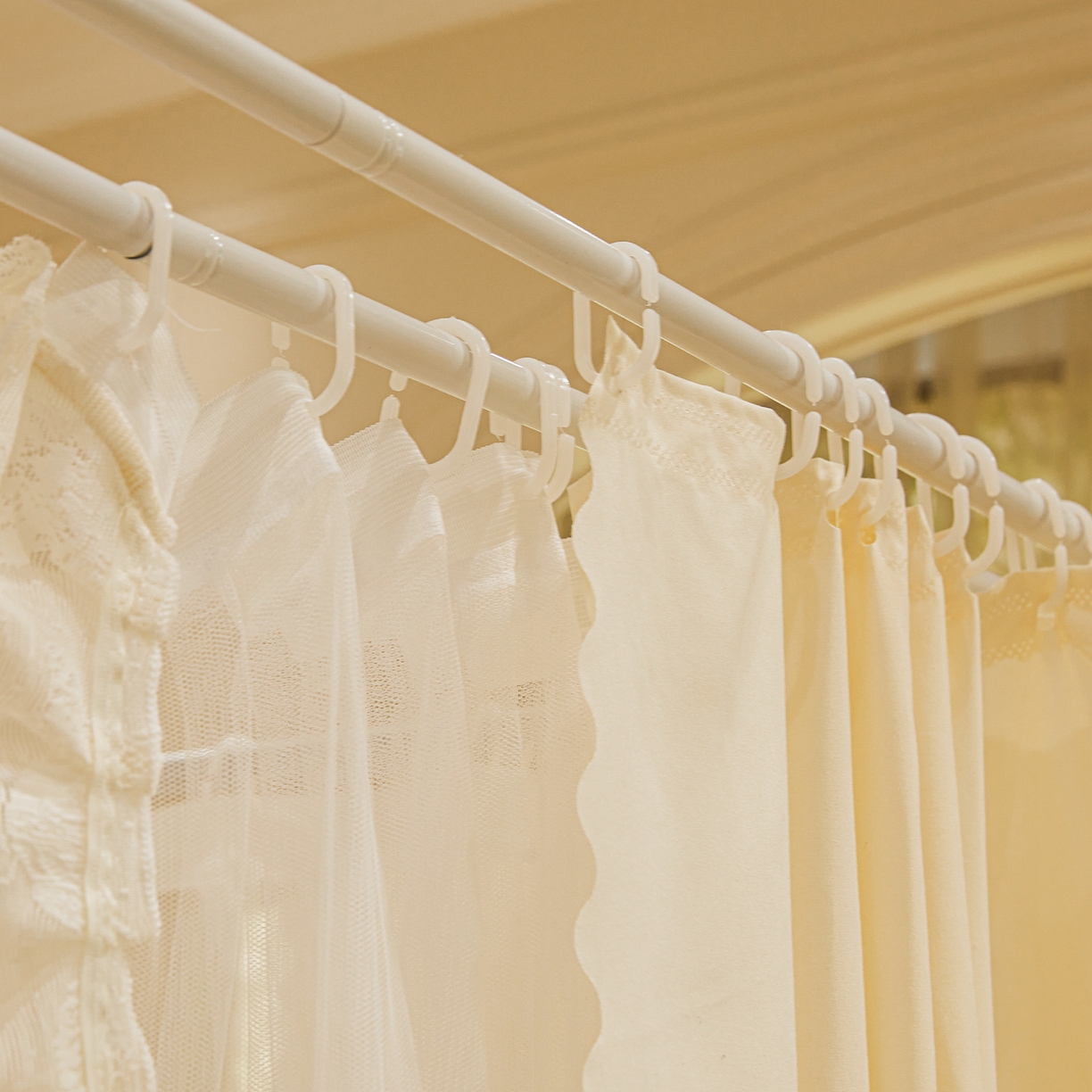 91家纺网 家纺一手货源 找家纺 艾晶美家纺有限公司 2026新款法式公主风 双杆双层落地床幔遮光蚊帐 蝶影栖纱-奶黄