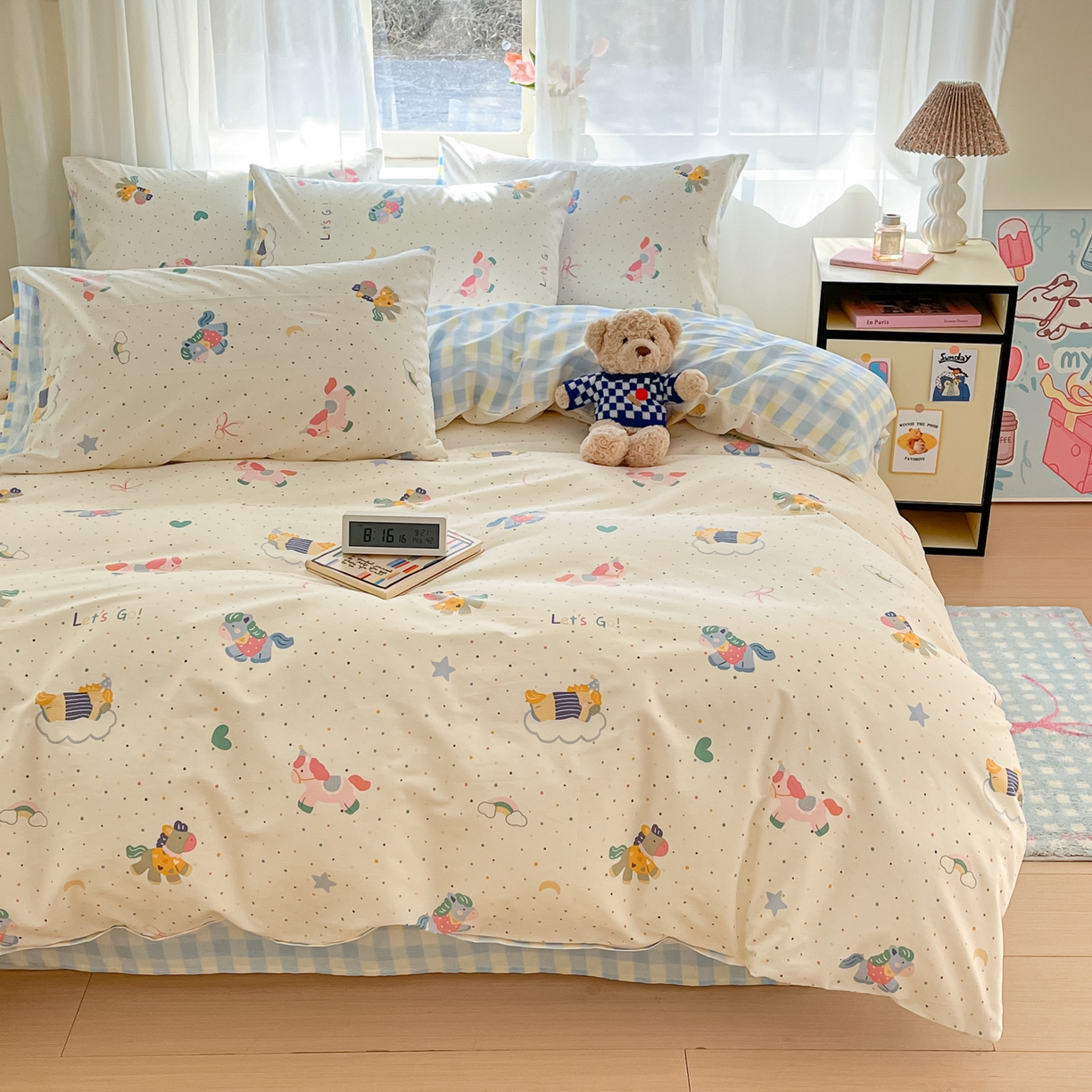 91家纺网 家纺一手货源 找家纺 吉象家纺 2026新款高支密全棉印花四件套 彩虹木马