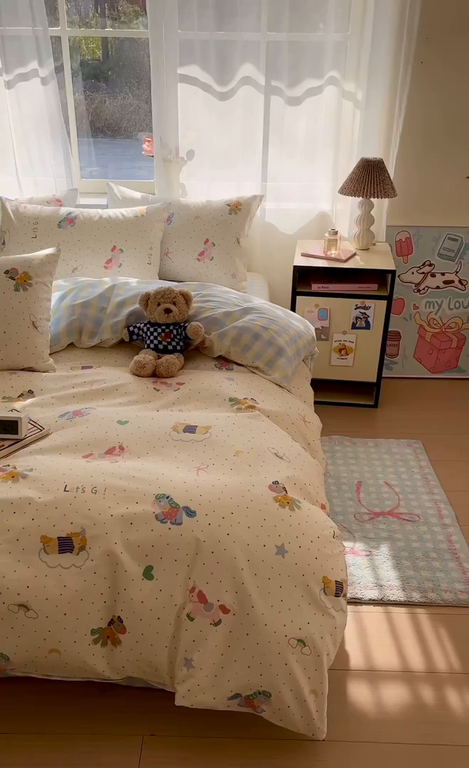 91家纺网 家纺一手货源 找家纺 吉象家纺 2026新款高支密全棉印花四件套 彩虹木马