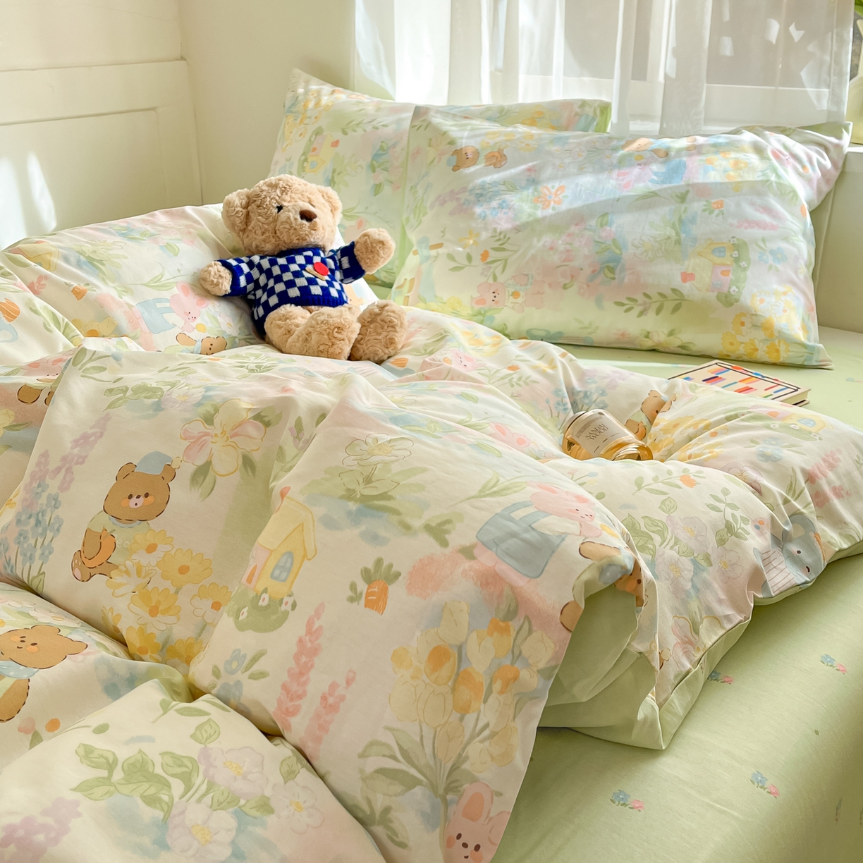 91家纺网 家纺一手货源 找家纺 吉象家纺 2026新款高支密全棉印花四件套 春游手记