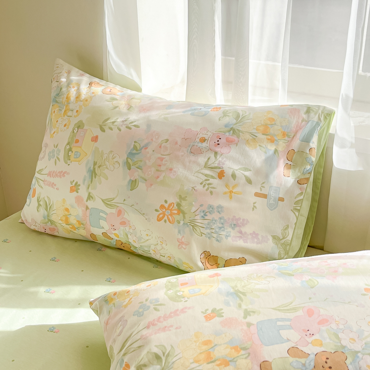 91家纺网 家纺一手货源 找家纺 吉象家纺 2026新款高支密全棉印花四件套 春游手记