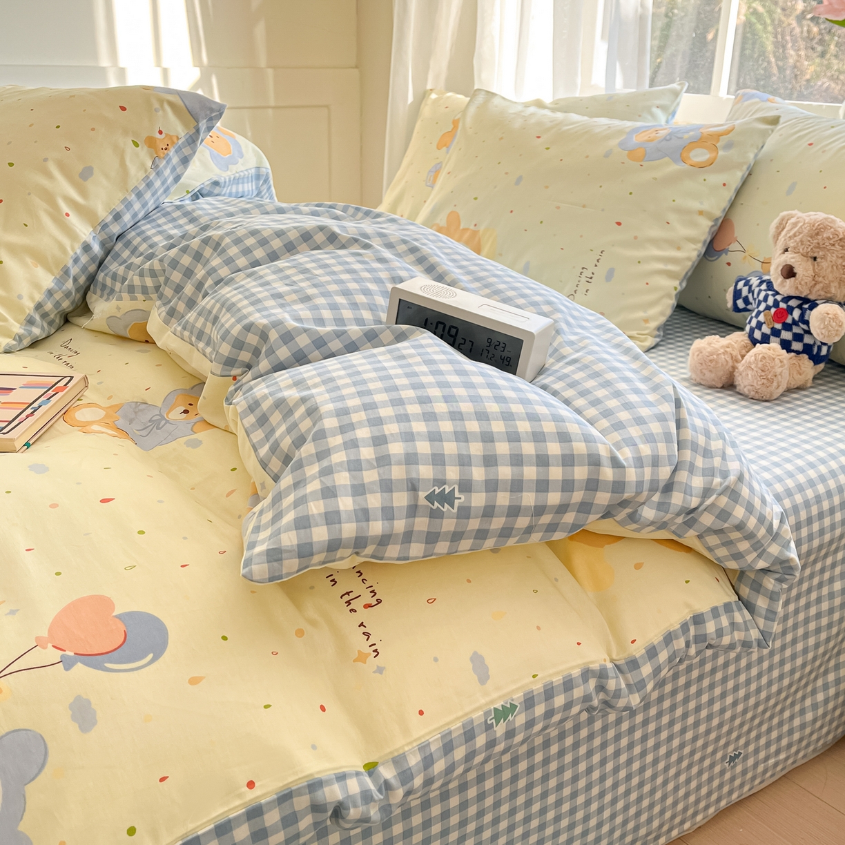 91家纺网 家纺一手货源 找家纺 吉象家纺 2026新款高支密全棉印花四件套 点点小熊