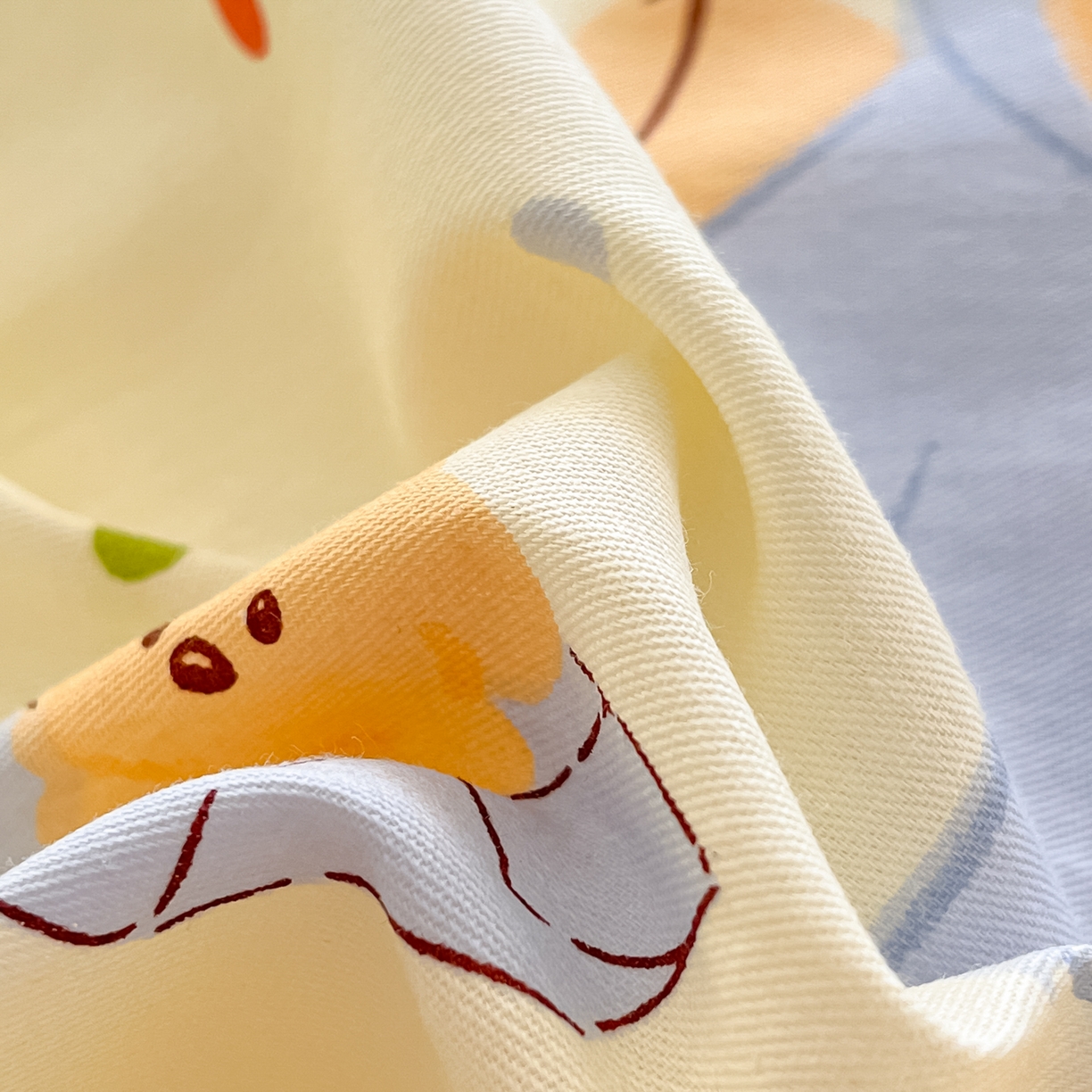 91家纺网 家纺一手货源 找家纺 吉象家纺 2026新款高支密全棉印花四件套 点点小熊