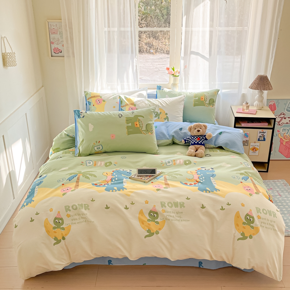 91家纺网 家纺一手货源 找家纺 吉象家纺 2026新款高支密全棉印花四件套 度假恐龙