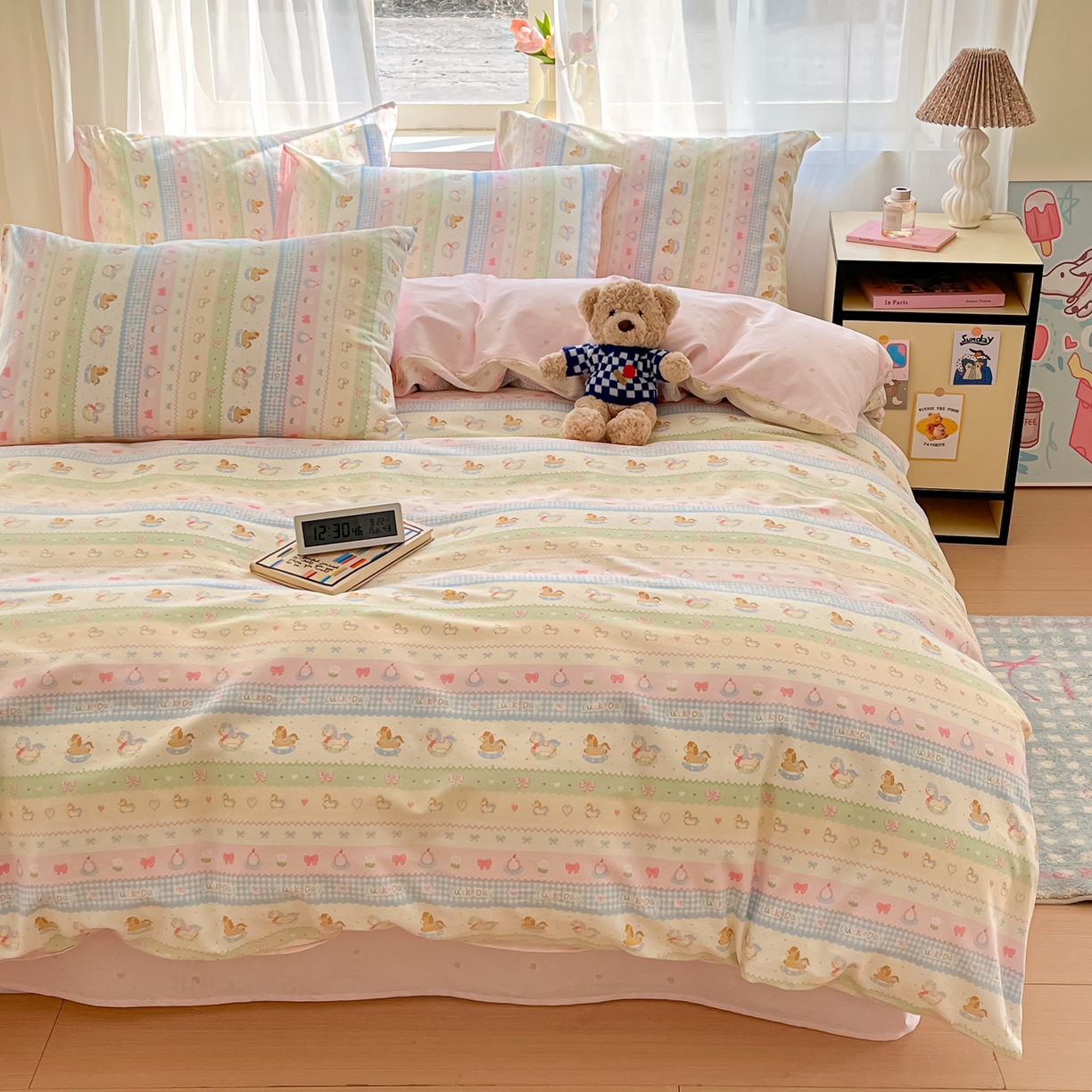 91家纺网 家纺一手货源 找家纺 吉象家纺 2026新款高支密全棉印花四件套 快乐小马