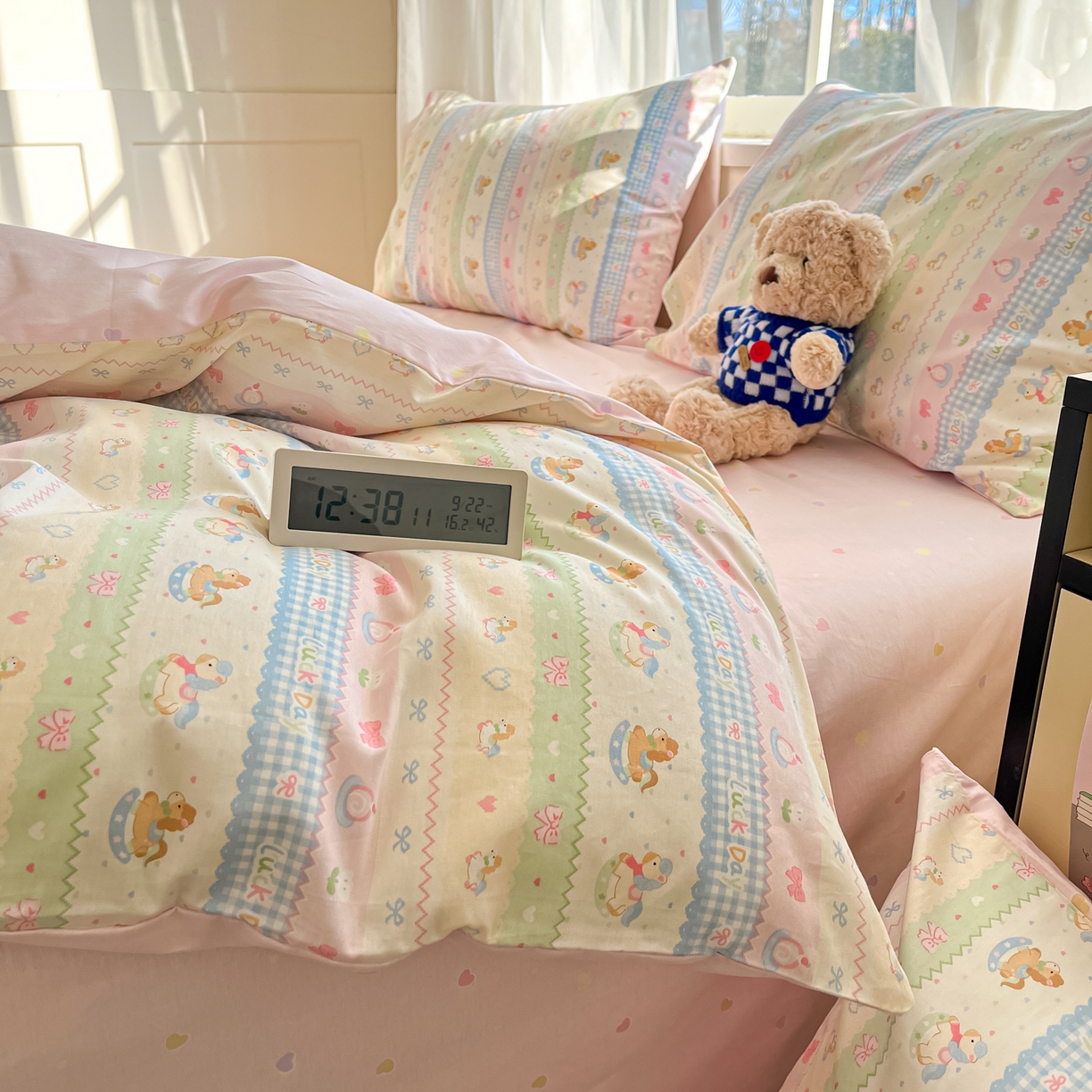 91家纺网 家纺一手货源 找家纺 吉象家纺 2026新款高支密全棉印花四件套 快乐小马