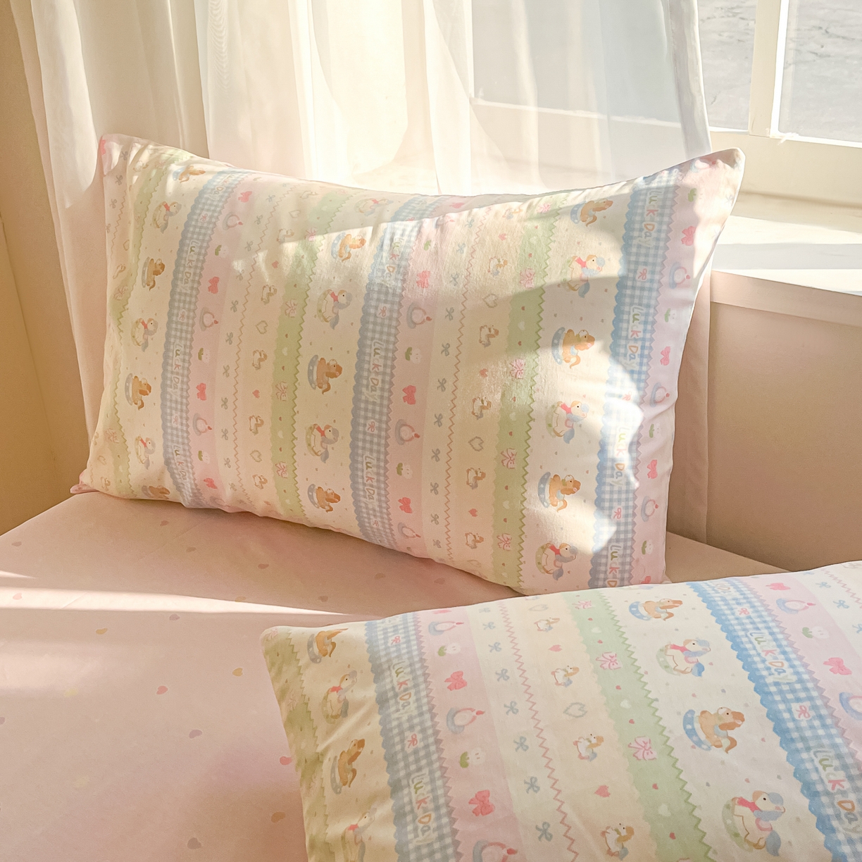 91家纺网 家纺一手货源 找家纺 吉象家纺 2026新款高支密全棉印花四件套 快乐小马