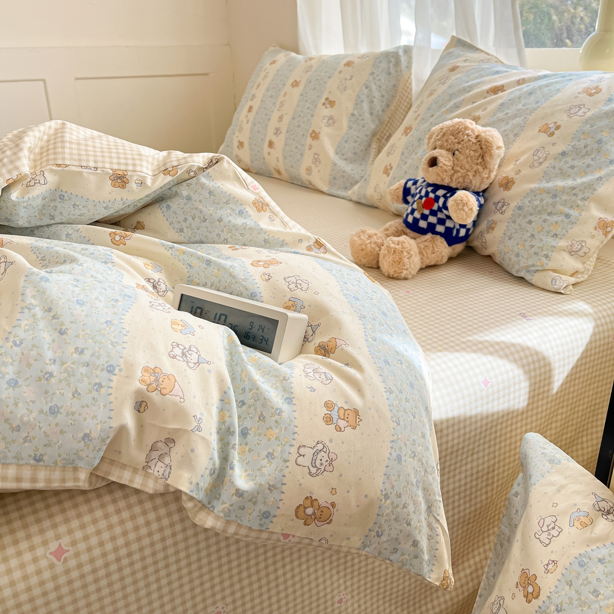 91家纺网 家纺一手货源 找家纺 吉象家纺 2026新款高支密全棉印花四件套 三小只