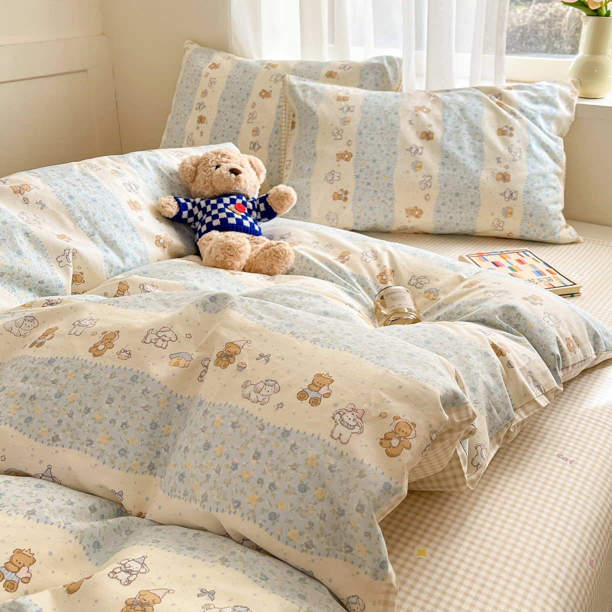 91家纺网 家纺一手货源 找家纺 吉象家纺 2026新款高支密全棉印花四件套 三小只