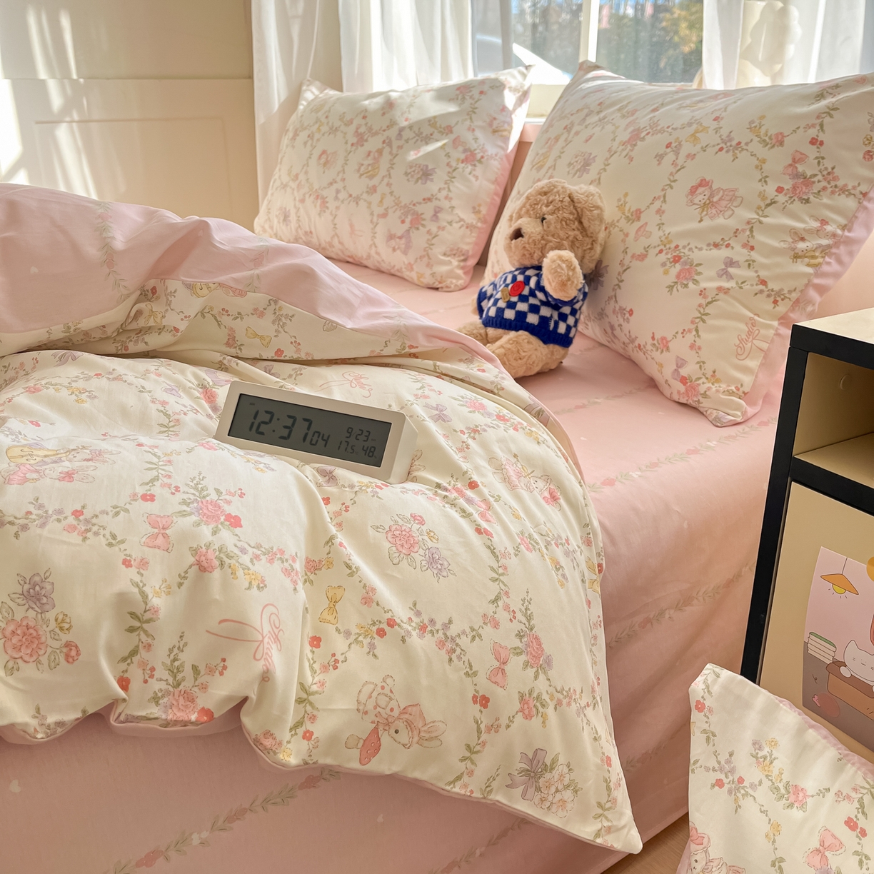 91家纺网 家纺一手货源 找家纺 吉象家纺 2026新款高支密全棉印花四件套 童话花町