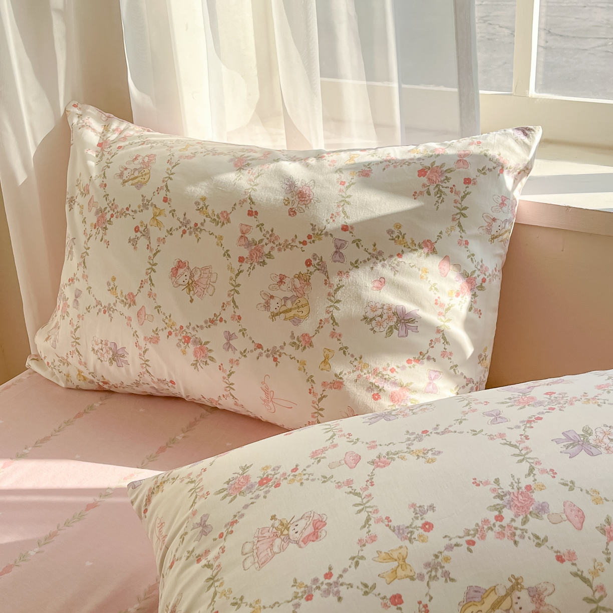 91家纺网 家纺一手货源 找家纺 吉象家纺 2026新款高支密全棉印花四件套 童话花町