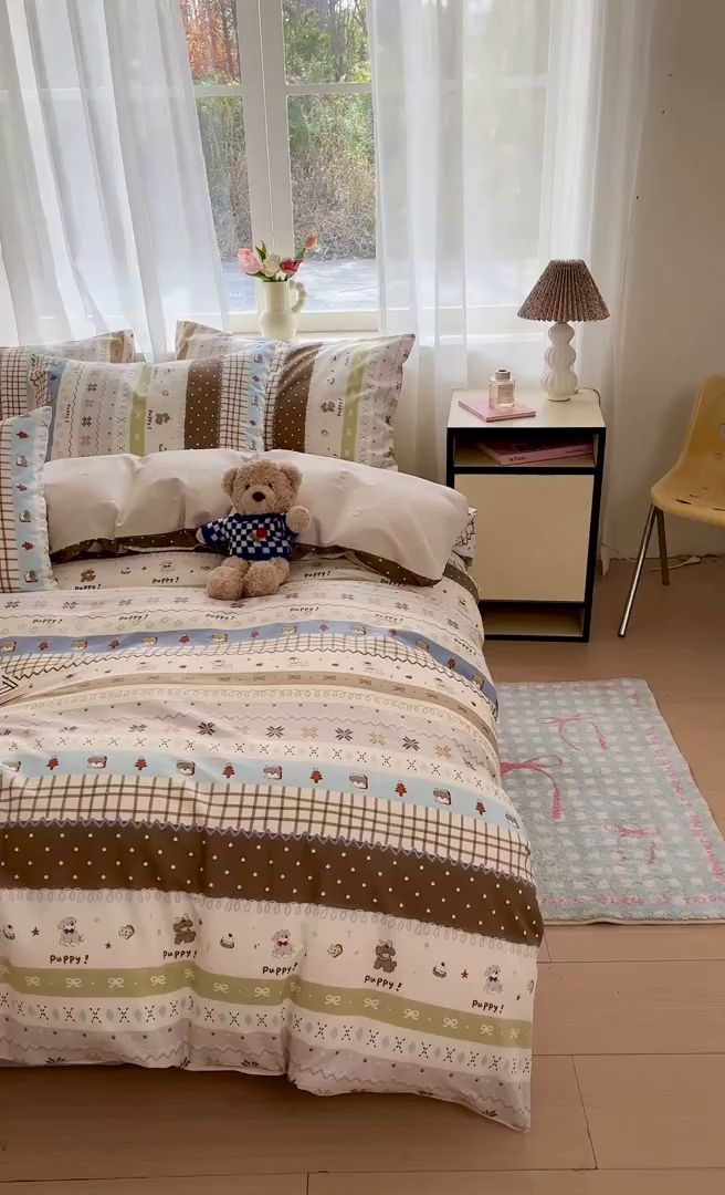 91家纺网 家纺一手货源 找家纺 吉象家纺 2026新款高支密全棉印花四件套 童年小事