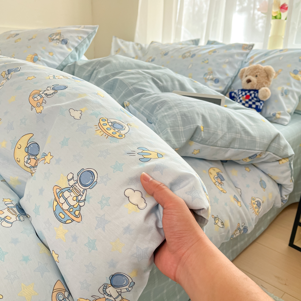 91家纺网 家纺一手货源 找家纺 吉象家纺 2026新款高支密全棉印花四件套 小小宇航员