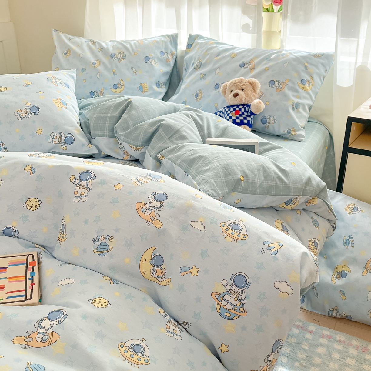 91家纺网 家纺一手货源 找家纺 吉象家纺 2026新款高支密全棉印花四件套 小小宇航员