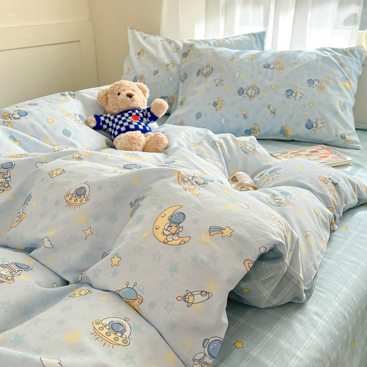 91家纺网 家纺一手货源 找家纺 吉象家纺 2026新款高支密全棉印花四件套 小小宇航员