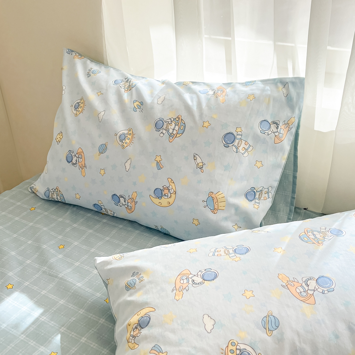 91家纺网 家纺一手货源 找家纺 吉象家纺 2026新款高支密全棉印花四件套 小小宇航员