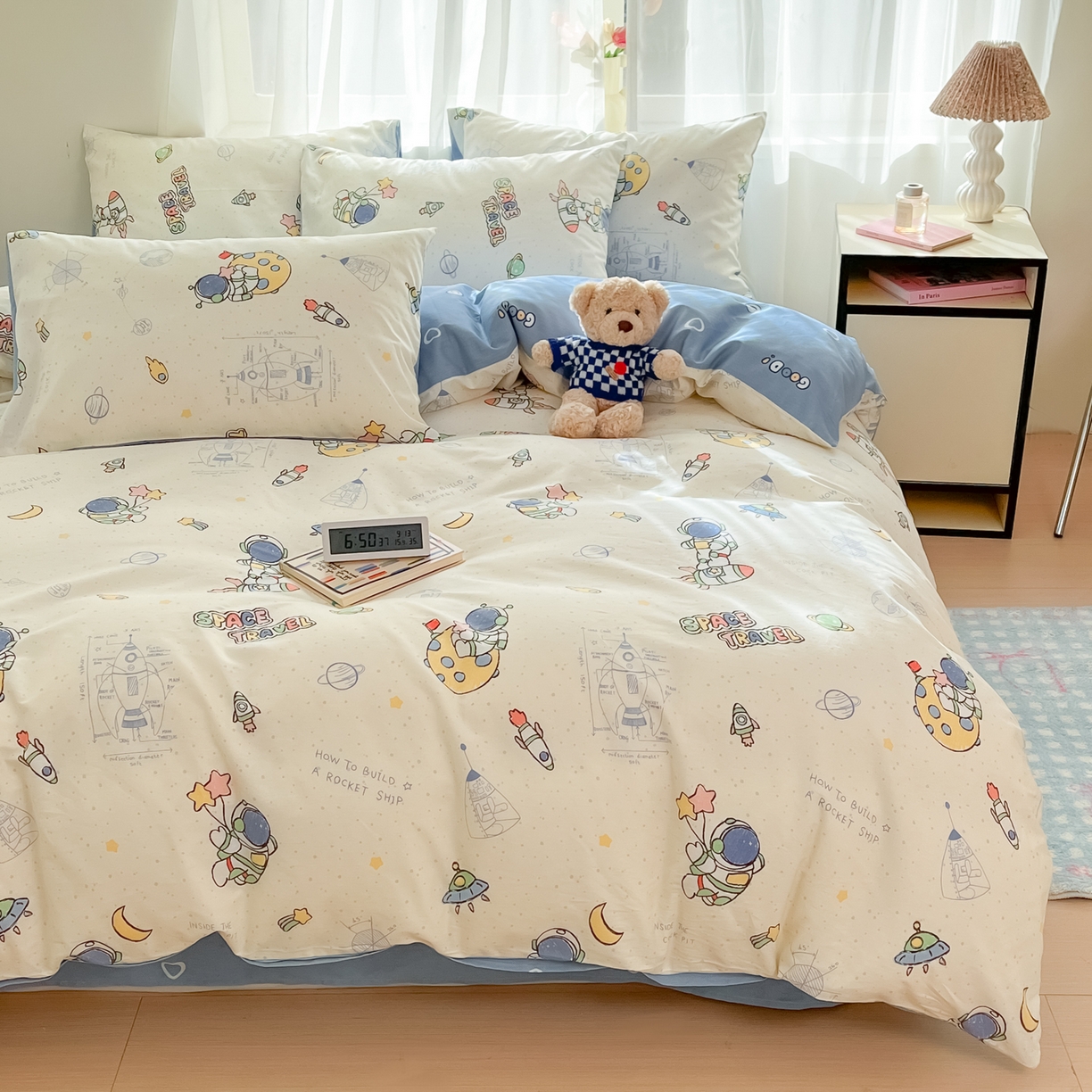 91家纺网 家纺一手货源 找家纺 吉象家纺 2026新款高支密全棉印花四件套 星际仔仔