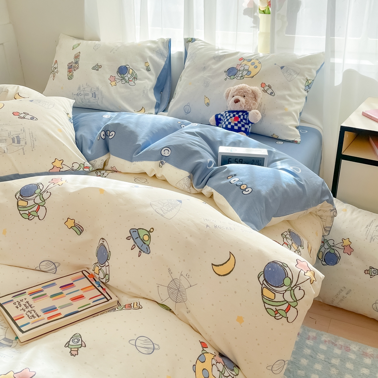 91家纺网 家纺一手货源 找家纺 吉象家纺 2026新款高支密全棉印花四件套 星际仔仔