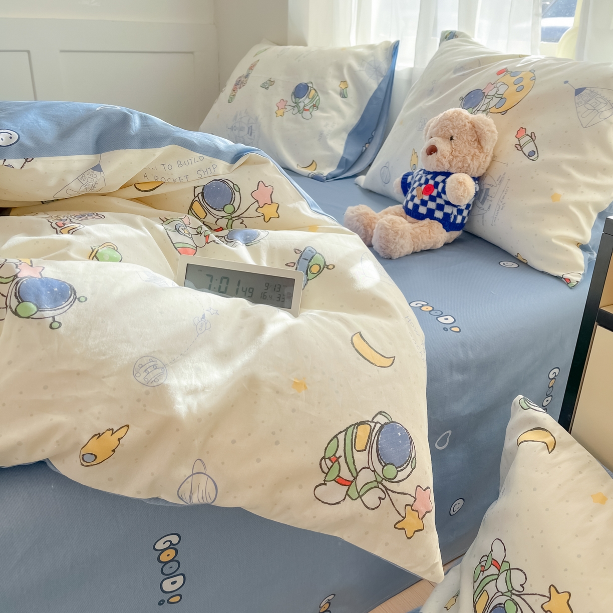 91家纺网 家纺一手货源 找家纺 吉象家纺 2026新款高支密全棉印花四件套 星际仔仔