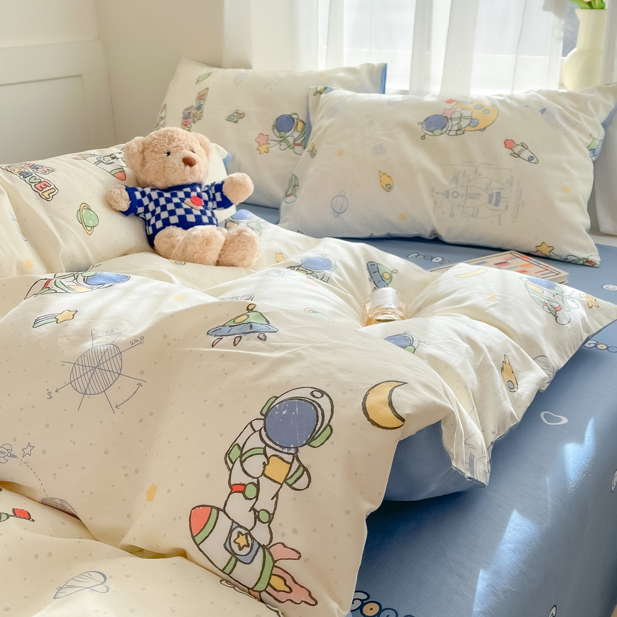 91家纺网 家纺一手货源 找家纺 吉象家纺 2026新款高支密全棉印花四件套 星际仔仔