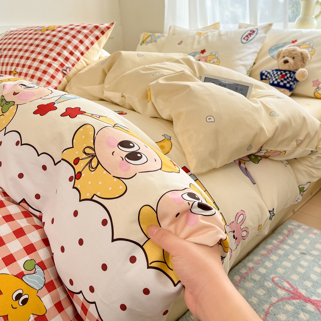 91家纺网 家纺一手货源 找家纺 吉象家纺 2026新款高支密全棉印花四件套 星星漫游记